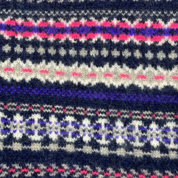 J. Crew Sweater Size XL Fair Isle Navy And Pink 100% Wool - Picture 3 of 9